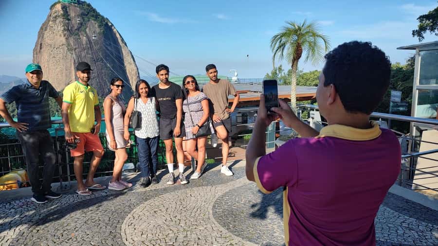 Rio de Janeiro: Private Custom 9-hour Unforgettable tour - Lapa and the colors of Selarón Steps