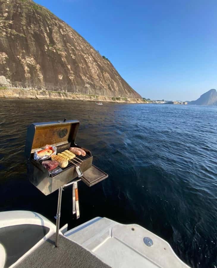 Rio de Janeiro: Private Speedboat Trip - What the barbecue adds to the trip