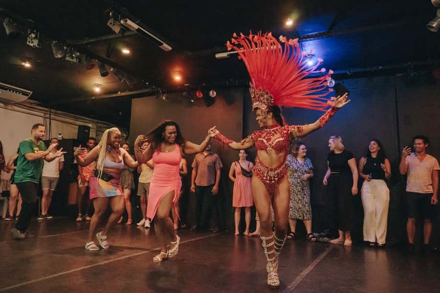 Rio de Janeiro: Samba Class in Copacabana - The first steps: samba no pé for beginners