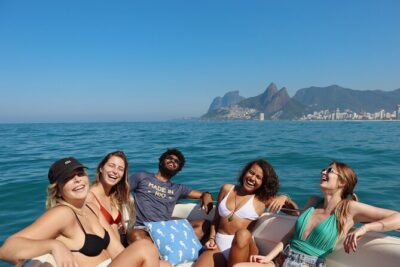 Shared Speedboat Tour with Beer Included!