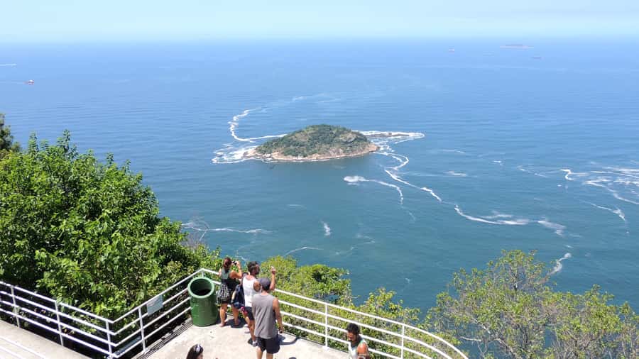 Rio de Janeiro: Sugar Loaf with Lunch and Helicopter Flight - The transport issue you should take seriously