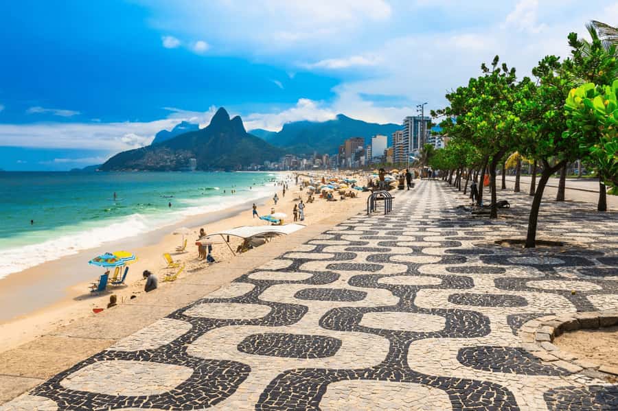 Rio de Janeiro: Sugarloaf Mountain & Beaches Half-Day Tour - Sugarloaf Mountain is the reason to book