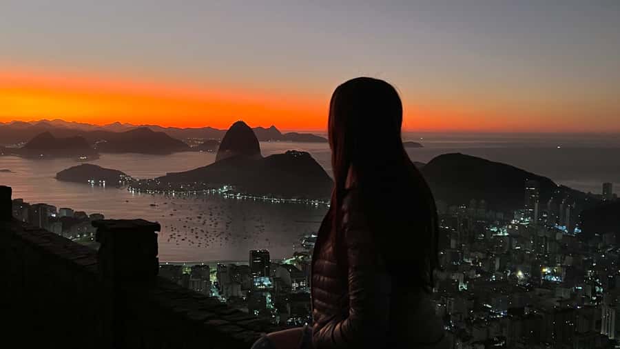 Rio de Janeiro: Sunrise Lookout and Christ the Redeemer Tour - Coffee and Brazilian snacks on the mountain