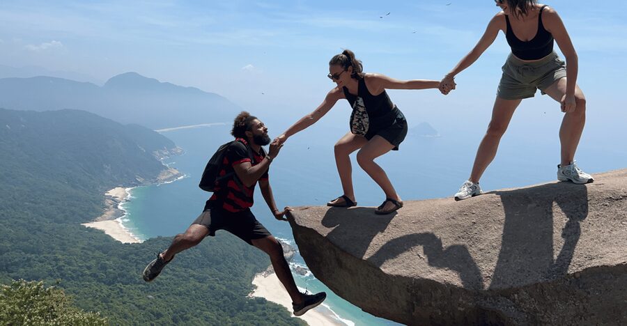 Rio de Janeiro: Telegrafo Rock Hike with Optional Beach Stop - Choosing the 30-minute beach stop