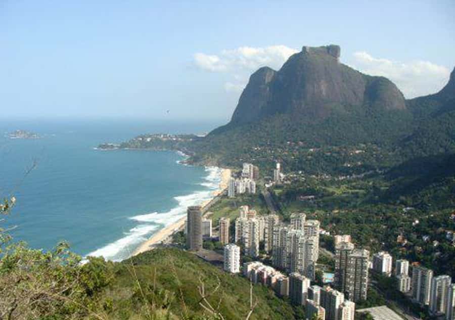 Rio de Janeiro: Vidigal Favela Tour and Two Brothers Hike - Reaching Morro Dois Irmaos