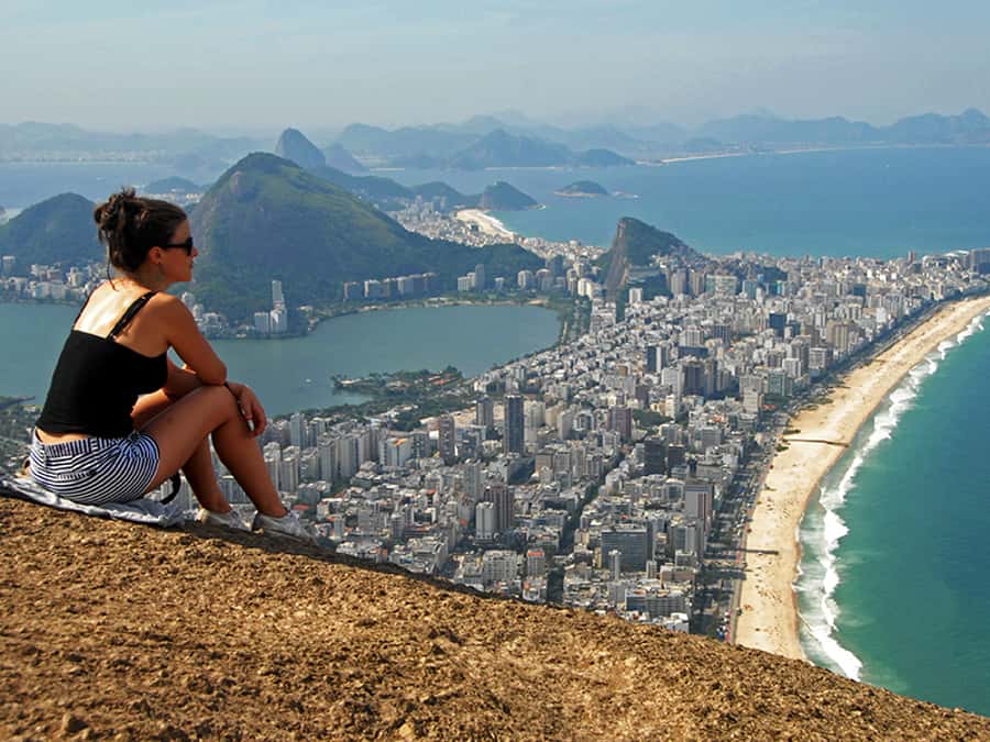 Rio de Janeiro: Vidigal Favela Tour and Two Brothers Hike - What the five hours feel like