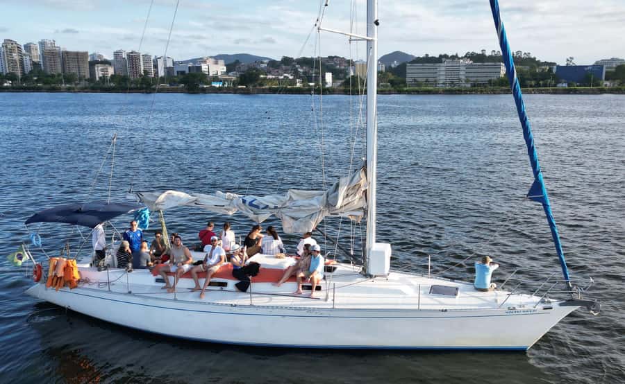 Rio de Janeiro: Wake Up and Sail - Sugarloaf Mountain and the first big views