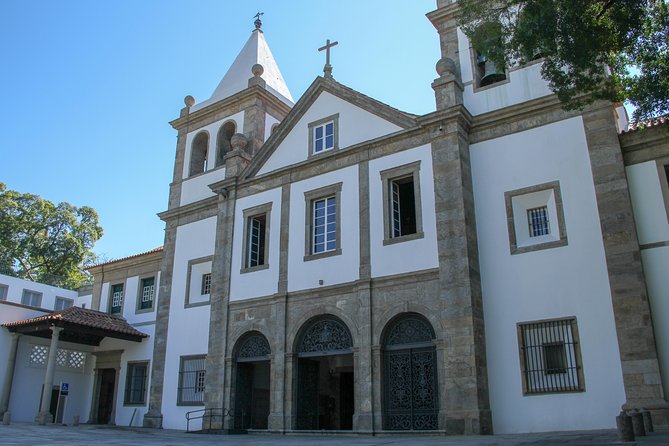 Rio Downtown Tour with Selaron Metropolitan Cathedral and more - Seeing Maracanã without going inside