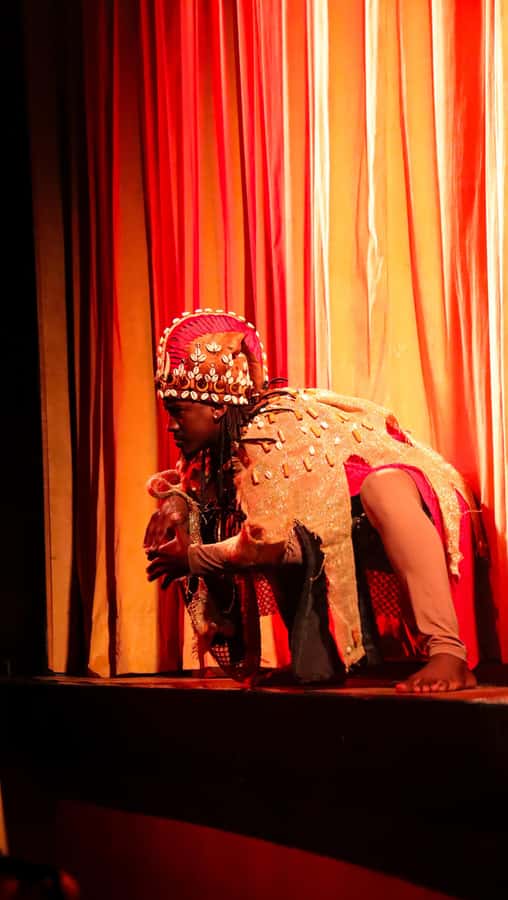 Rio: Ginga Tropical Samba and Folklore Show Ticket - A fast-moving portrait of Brazil through dance
