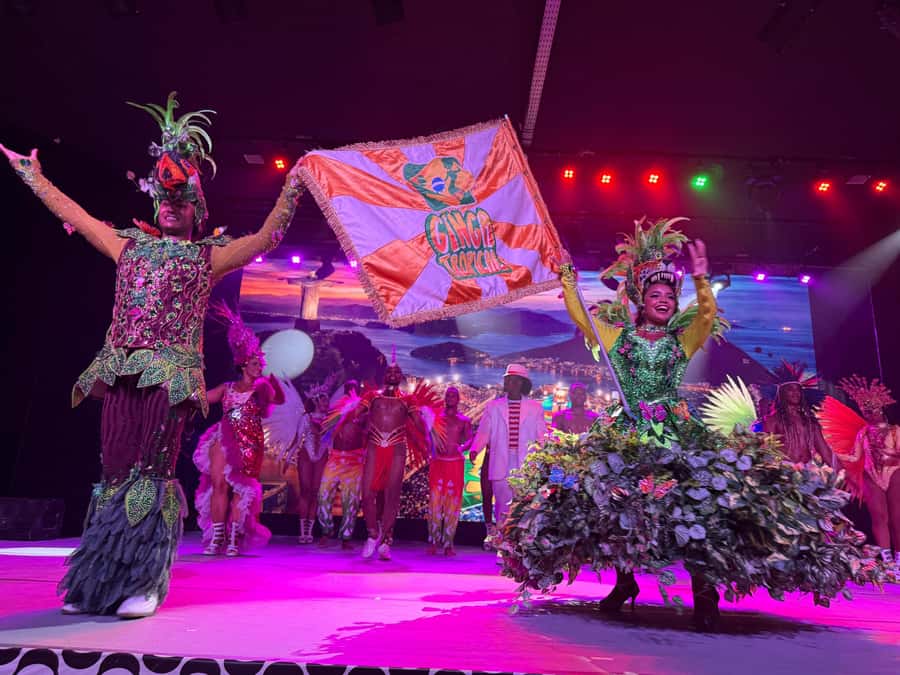 Rio: Ginga Tropical Samba and Folklore Show Ticket - Booking flexibility and timing
