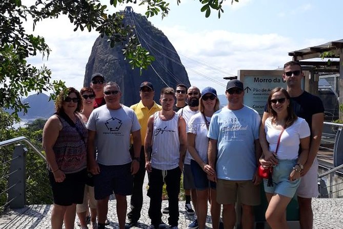 Rio in Style: A Journey Thru Corcovado, Sugarloaf, Selaron - What the guide and vehicle add