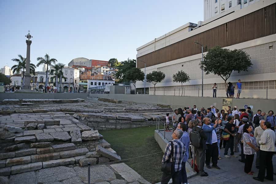Rio: Olympic Boulevard, Museum of Tomorrow & History Tour - Starting at Valongo Wharf and facing Rio’s difficult past