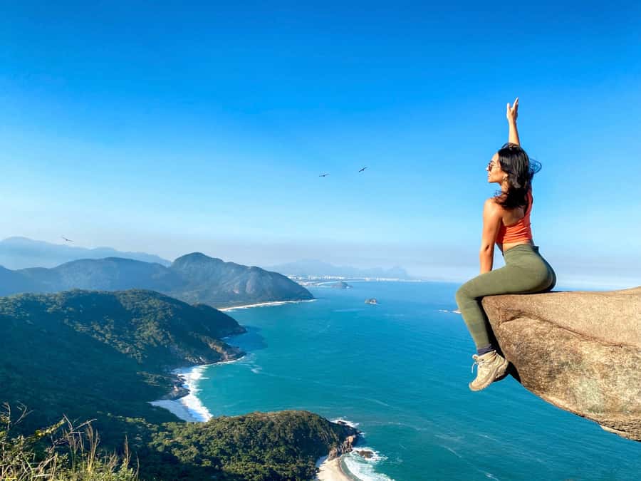 Rio: Pedra do Telégrafo Hiking & Relax in a Wild Beach - The forest route through Pedra Branca State Park