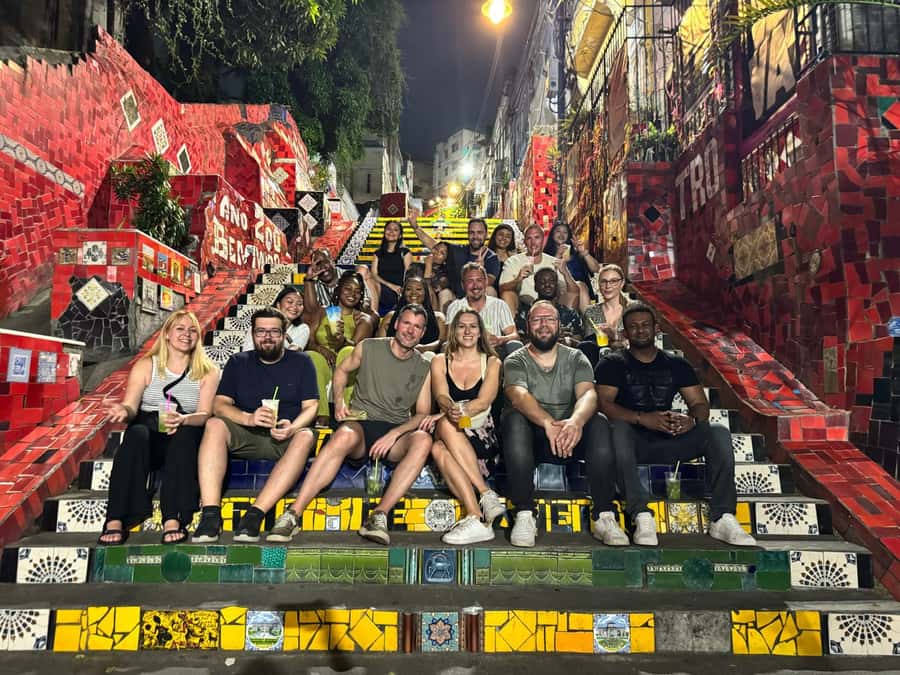 Rio: Pub Crawl in Lapa with Cachaça Tasting and Live Samba - Why this Lapa night works so well