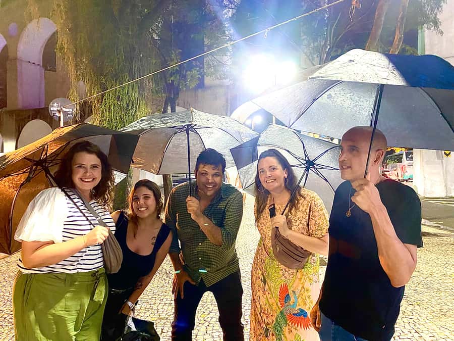 Rio: Pub Crawl in Lapa with Cachaça Tasting and Live Samba - A photo stop at the Selarón Steps