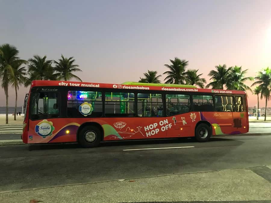 Rio Samba Bus: hop-on hop-off city tour in Rio de Janeiro - Aquarium, Maracanã, and samba landmarks