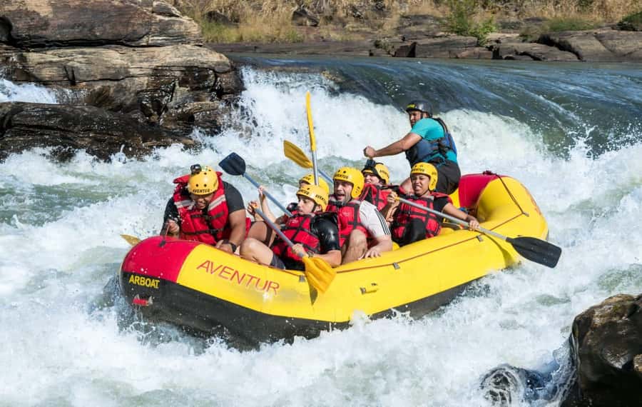 Rio: White Water Rafting Adventure tour in Rio de Janeiro - Pickup, timing, and what to bring