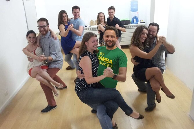 Samba Class in Copacabana - Carnival costumes, photos, and the cultural side