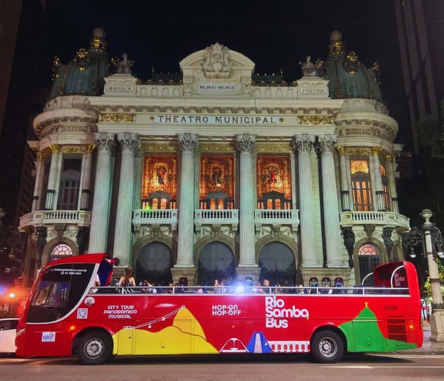 Skyline Night Tour Rio de Janeiro - Panoramic City Tour Rio Samba Bus - Copacabana: an easy beginning beside the sea