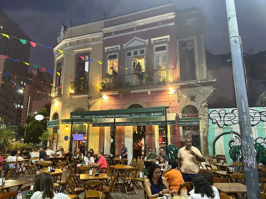 The Best Food Tour: Taste the Most Authentic Flavours of Rio - What the guides add