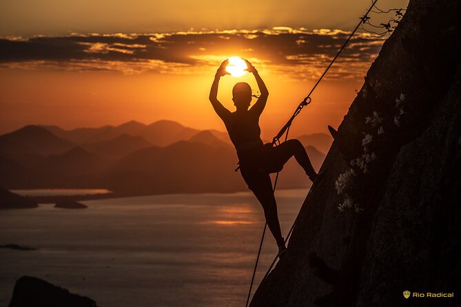 Trail and Rappel on Morro Dois Irmãos - Photos from the best angles